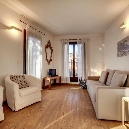 Modern Apartment Venice With Terrace Bagian luar foto