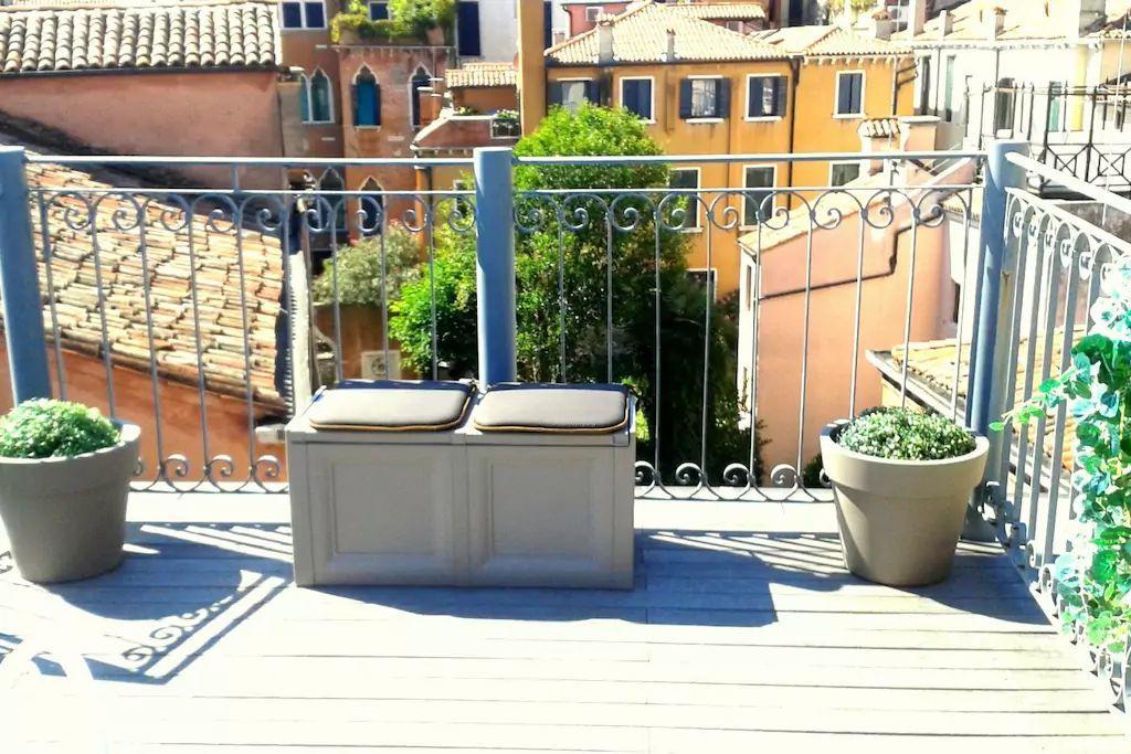 Modern Apartment Venice With Terrace Bagian luar foto