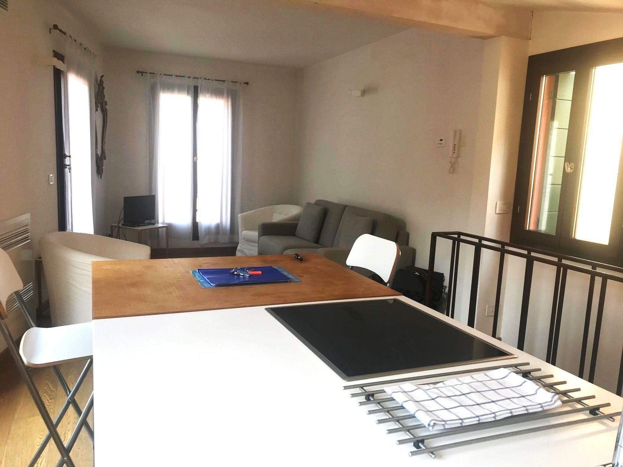 Modern Apartment Venice With Terrace Bagian luar foto
