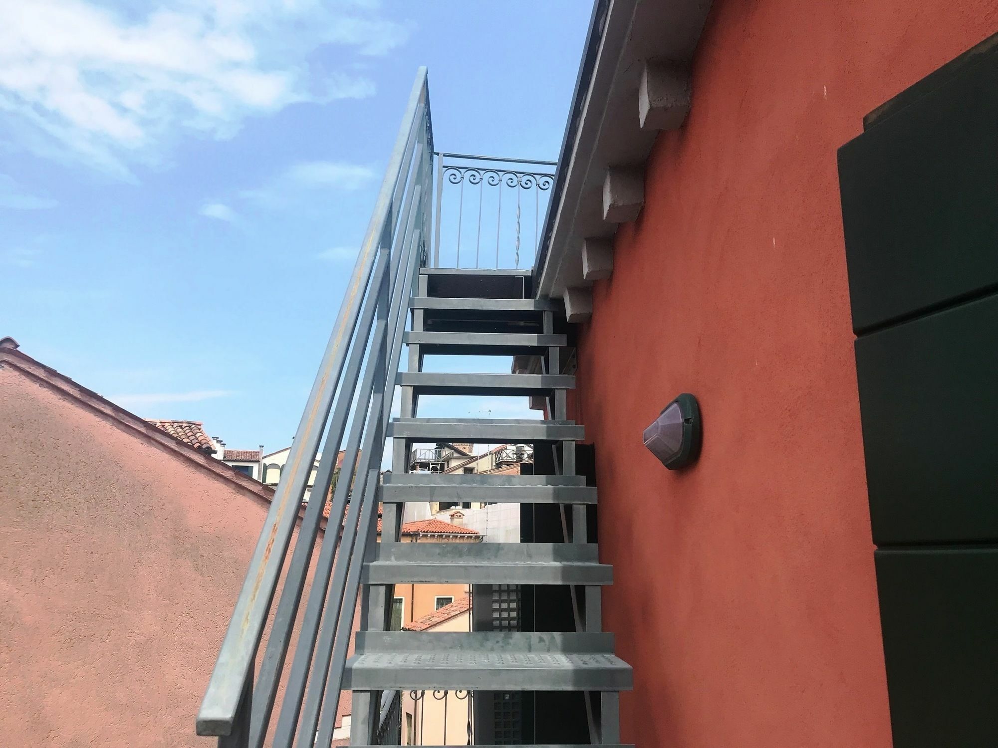 Modern Apartment Venice With Terrace Bagian luar foto