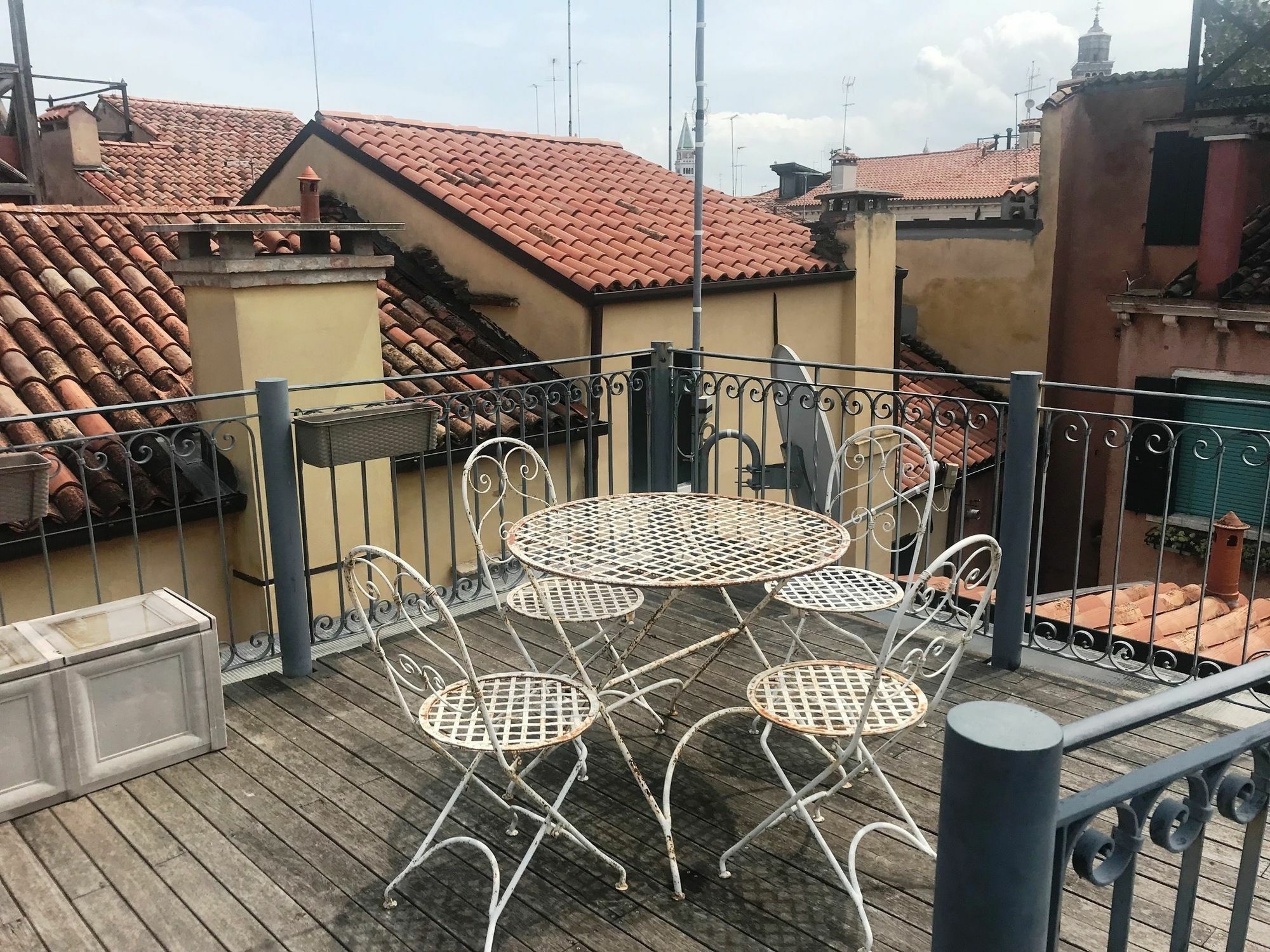 Modern Apartment Venice With Terrace Bagian luar foto