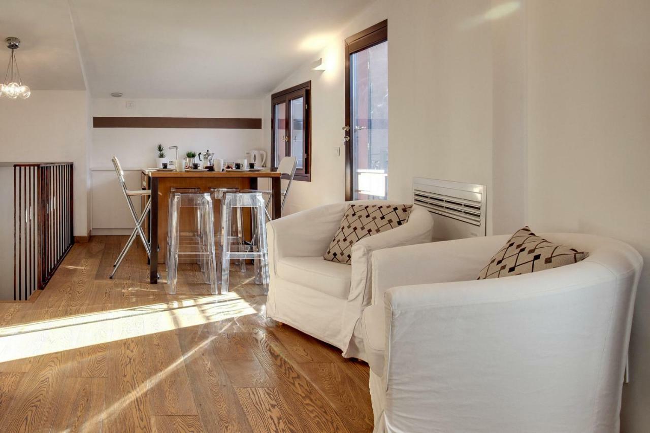 Modern Apartment Venice With Terrace Bagian luar foto