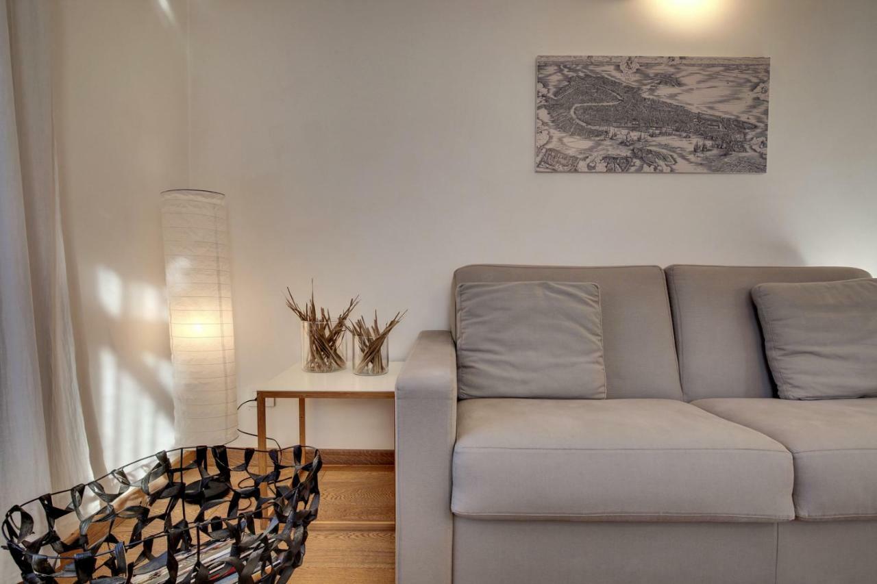 Modern Apartment Venice With Terrace Bagian luar foto
