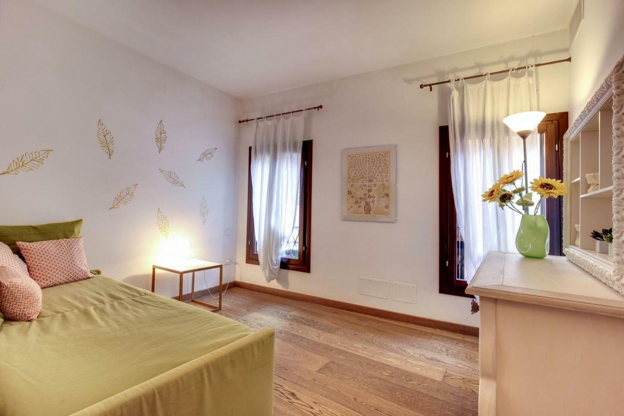 Modern Apartment Venice With Terrace Bagian luar foto