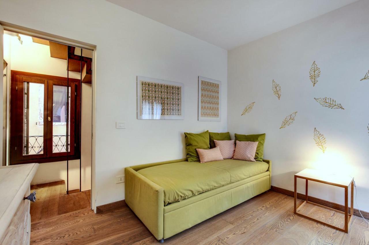 Modern Apartment Venice With Terrace Bagian luar foto