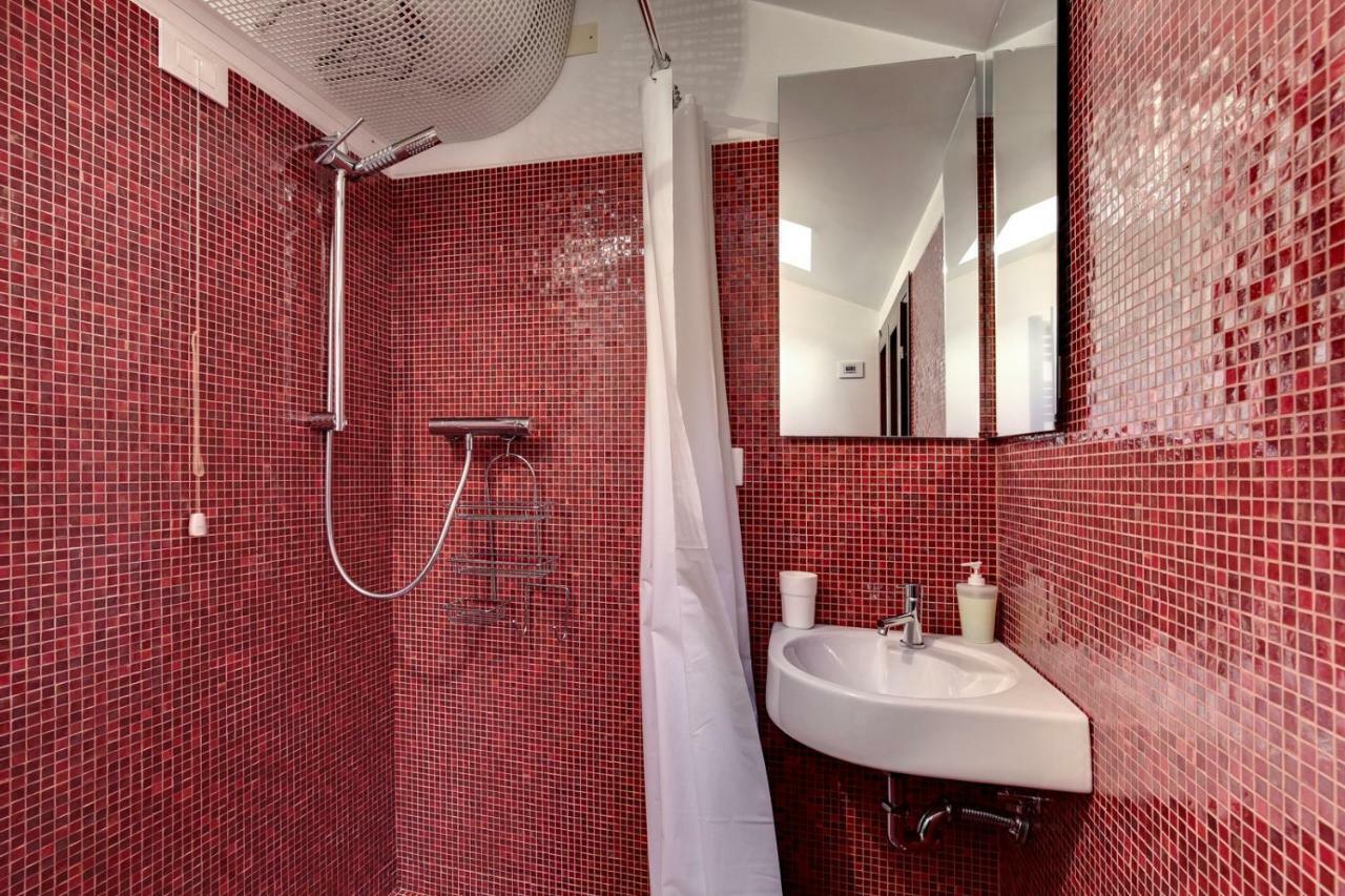 Modern Apartment Venice With Terrace Bagian luar foto