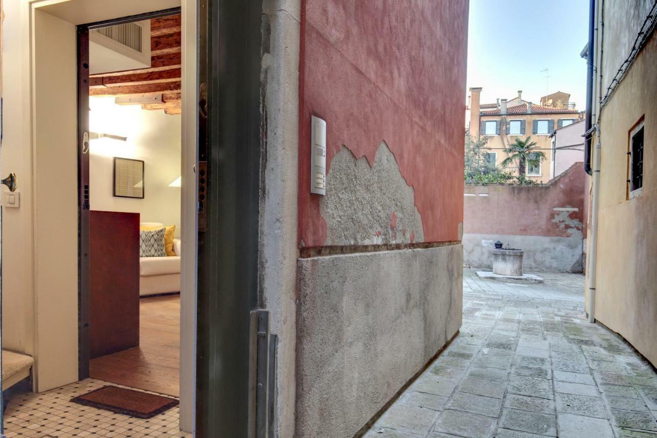 Modern Apartment Venice With Terrace Bagian luar foto