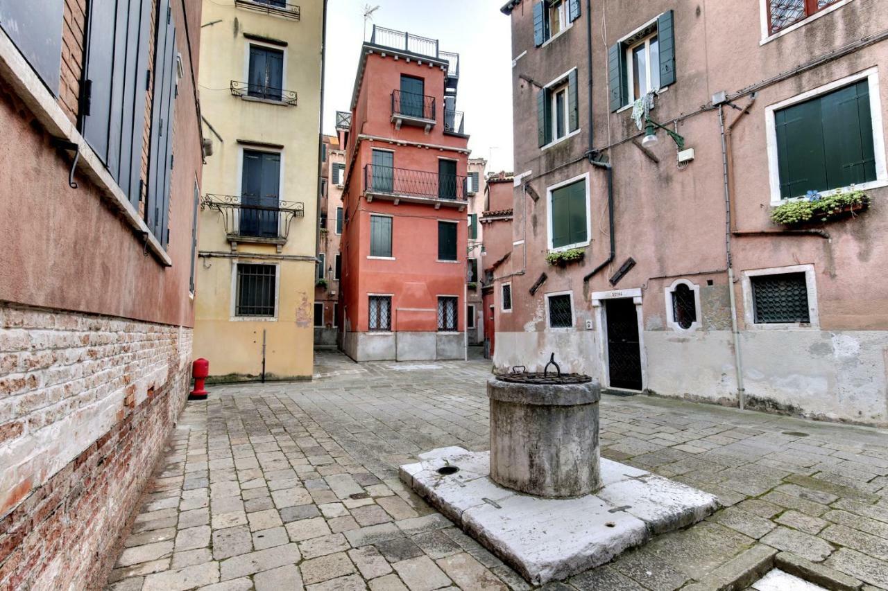 Modern Apartment Venice With Terrace Bagian luar foto